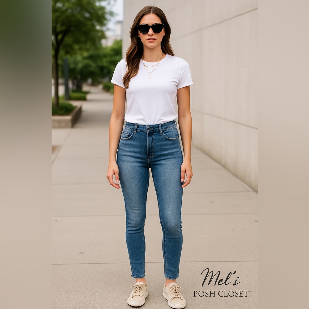 Judy Blue Women's Blue Skinny Jeans